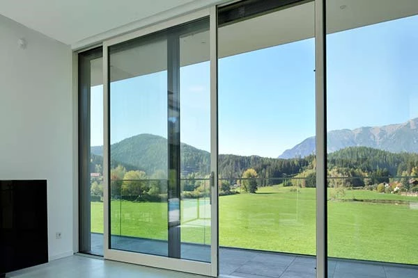 پنجره-دوجداره-کشویی