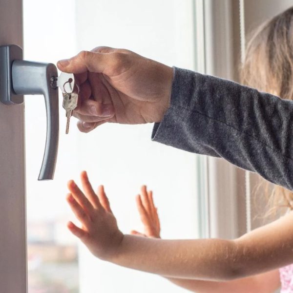 قفل-درب-و-پنجره-دو-جداره