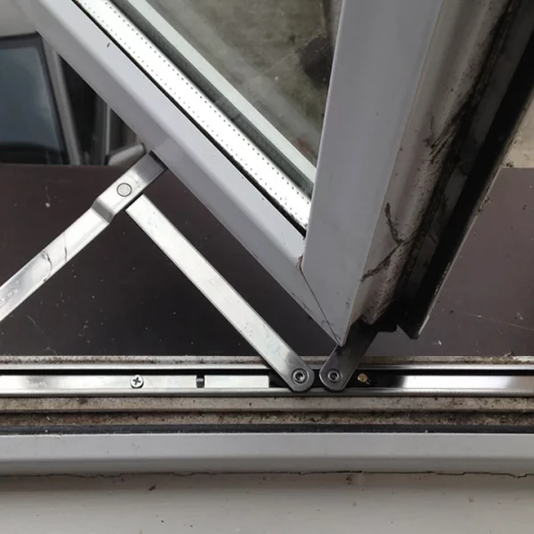 انواع-لولای-پنجره-دوجداره