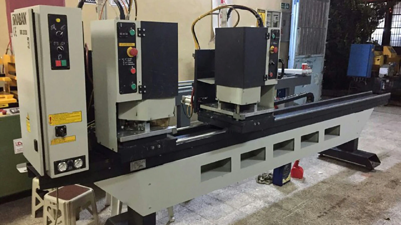 ماشین-آلات-UPVC