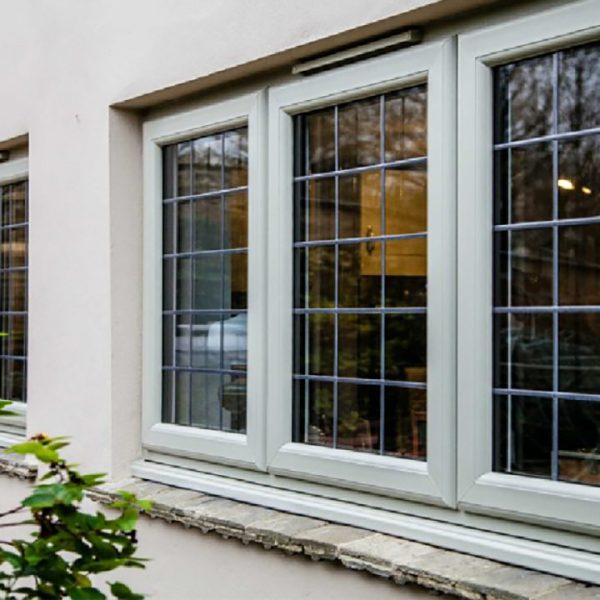 پنجره یو پی وی سی